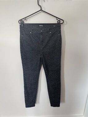 Buffalo David Bitton Gray Leopard Print Skinny Jeans